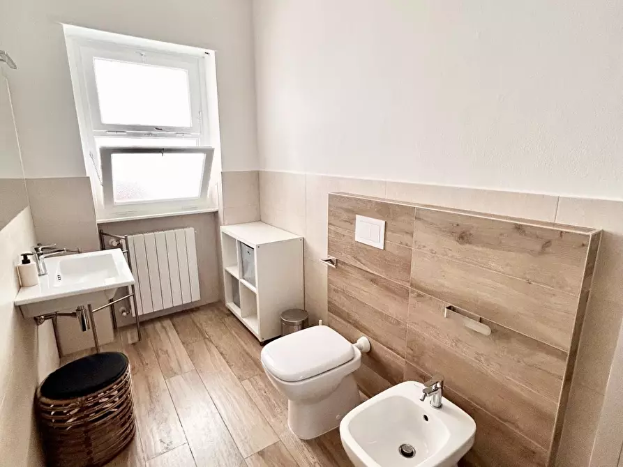 Immagine 18 di Appartamento in affitto  a Pisa