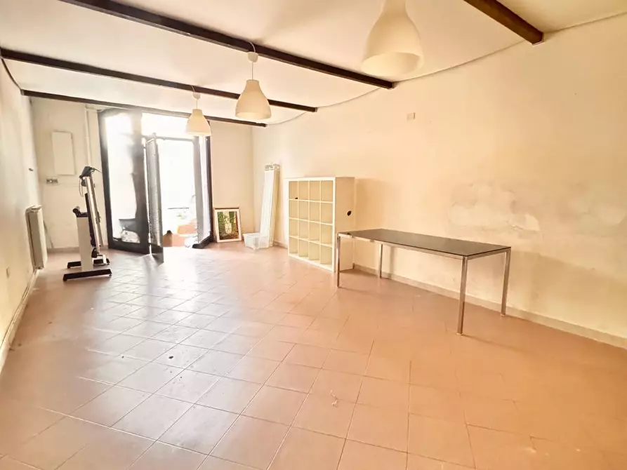 Immagine 2 di Ufficio in affitto  a Ponsacco