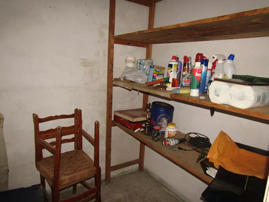 Immagine 4 di Appartamento in vendita  a Carrara