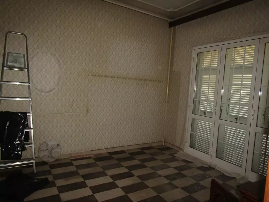 Immagine 7 di Appartamento in vendita  a Carrara