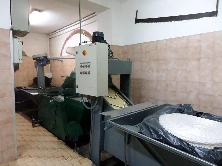 Immagine 17 di Casa indipendente in vendita  a Montopoli In Val D'arno