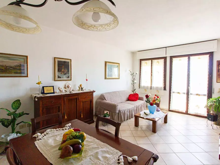 Immagine 9 di Appartamento in vendita  a Ponsacco