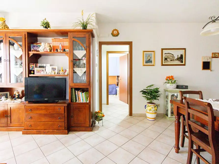 Immagine 11 di Appartamento in vendita  a Ponsacco