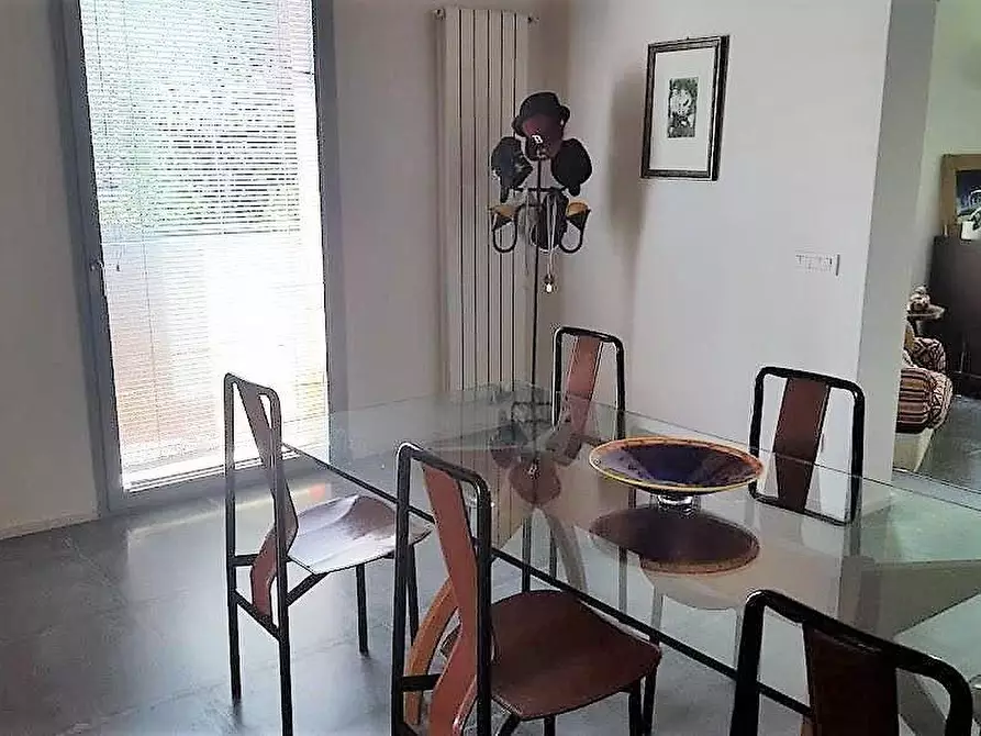 Immagine 4 di Casa indipendente in vendita  a Carrara