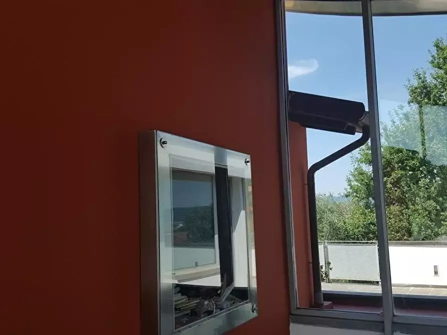 Immagine 9 di Casa indipendente in vendita  a Carrara