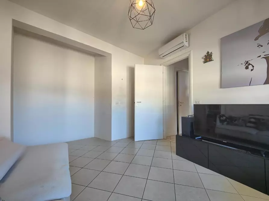 Immagine 6 di Appartamento in vendita  a Empoli