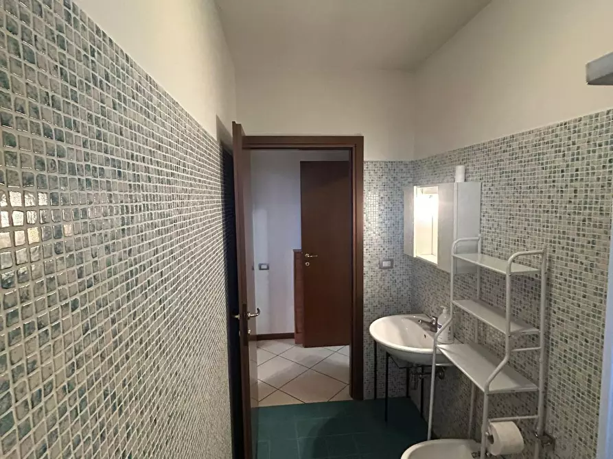 Immagine 8 di Appartamento in affitto  a Signa