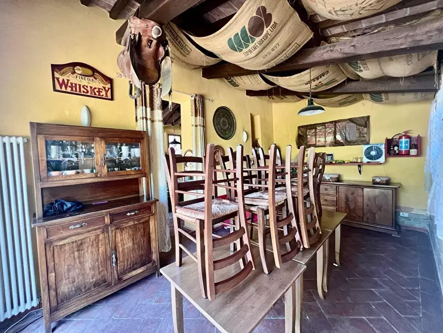 Immagine 33 di Villa in vendita  a Casciana Terme Lari