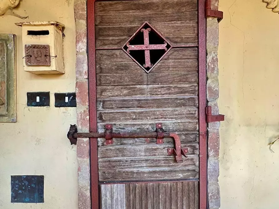 Immagine 52 di Villa in vendita  a Casciana Terme Lari