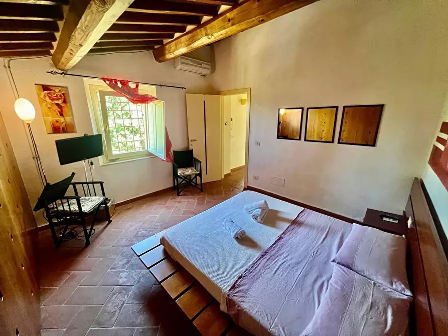 Immagine 48 di Villa in vendita  a Casciana Terme Lari