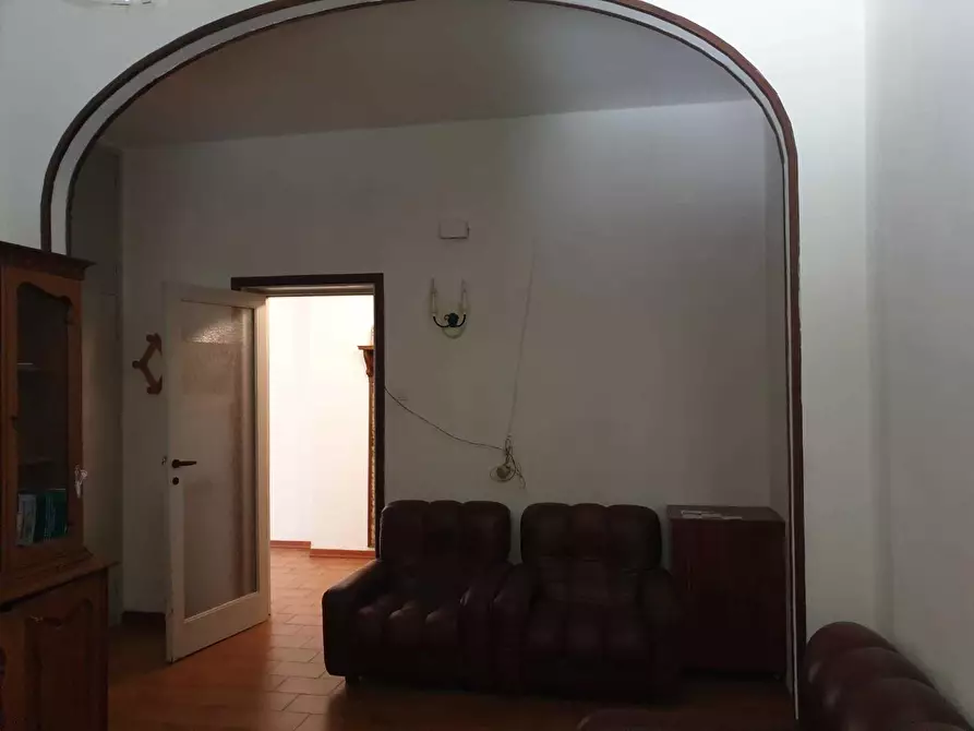 Immagine 9 di Appartamento in vendita  a Massa