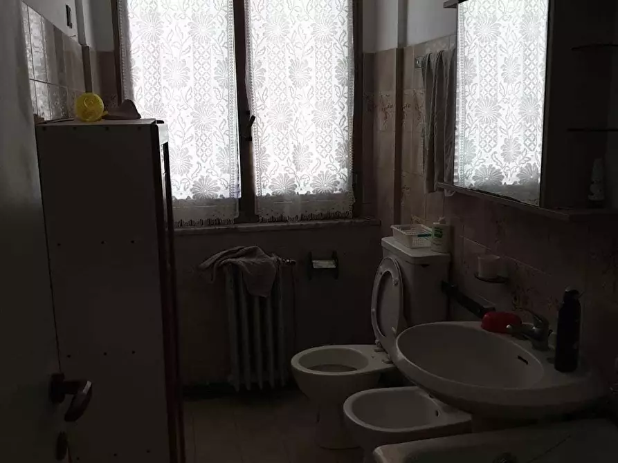 Immagine 22 di Appartamento in vendita  a Massa