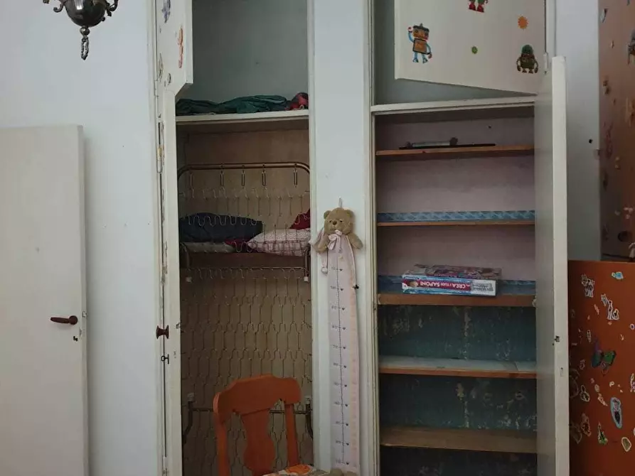 Immagine 21 di Appartamento in vendita  a Massa