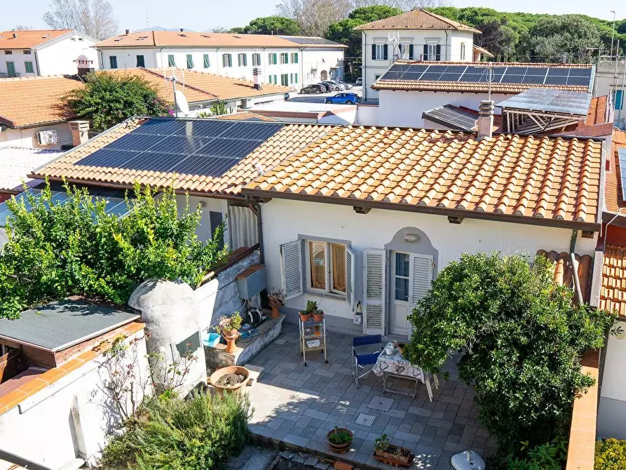 Immagine 2 di Terratetto in vendita  a Pisa