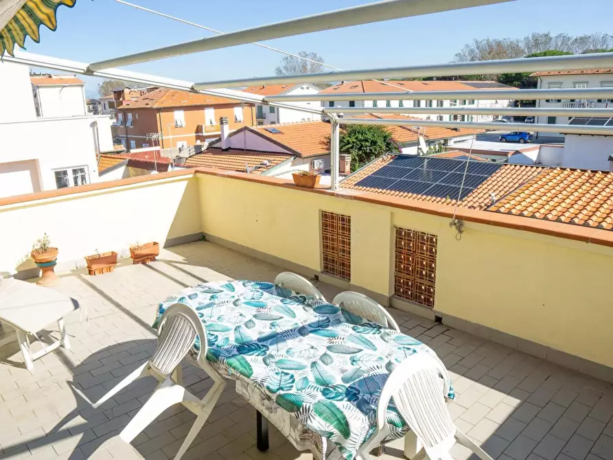 Immagine 1 di Terratetto in vendita  a Pisa