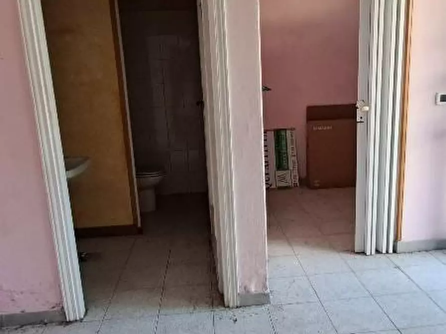 Immagine 16 di Appartamento in vendita  a Cascina