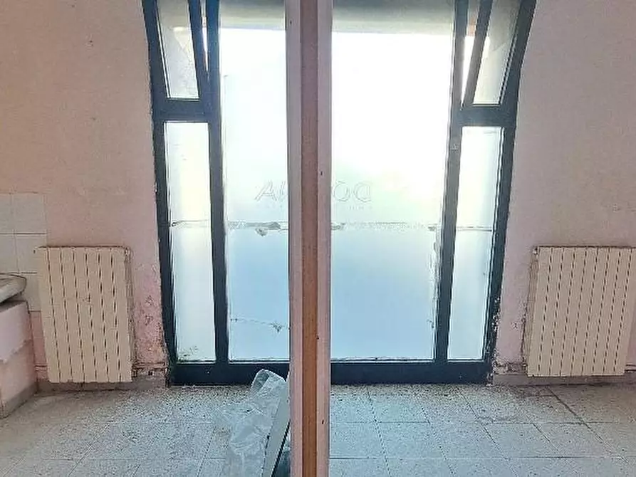 Immagine 15 di Appartamento in vendita  a Cascina