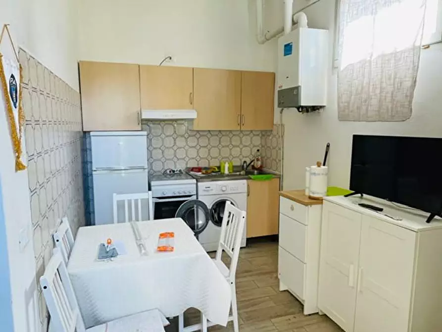 Immagine 8 di Appartamento in affitto  a Pisa