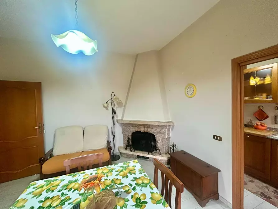 Immagine 6 di Porzione di casa in vendita  a Asciano