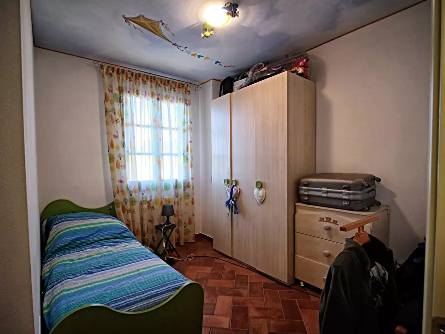 Immagine 15 di Villetta a schiera in vendita  a Cascina