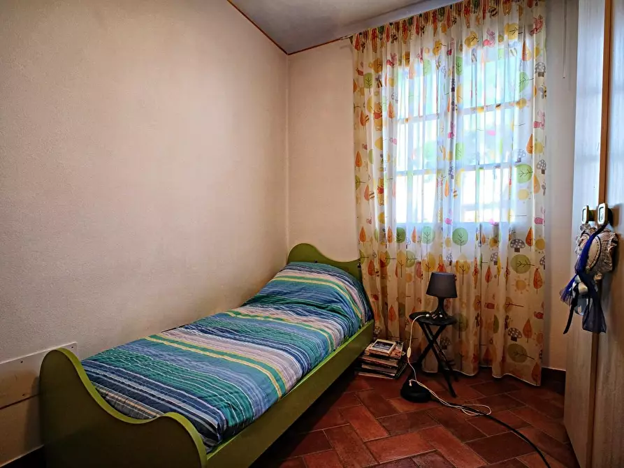 Immagine 16 di Villetta a schiera in vendita  a Cascina