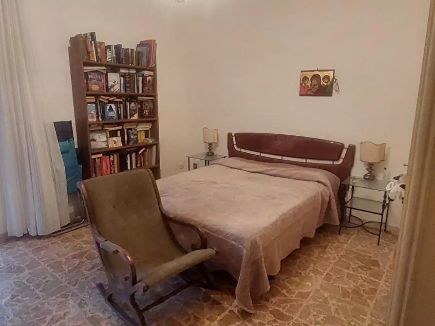 Immagine 8 di Appartamento in vendita  a Carrara