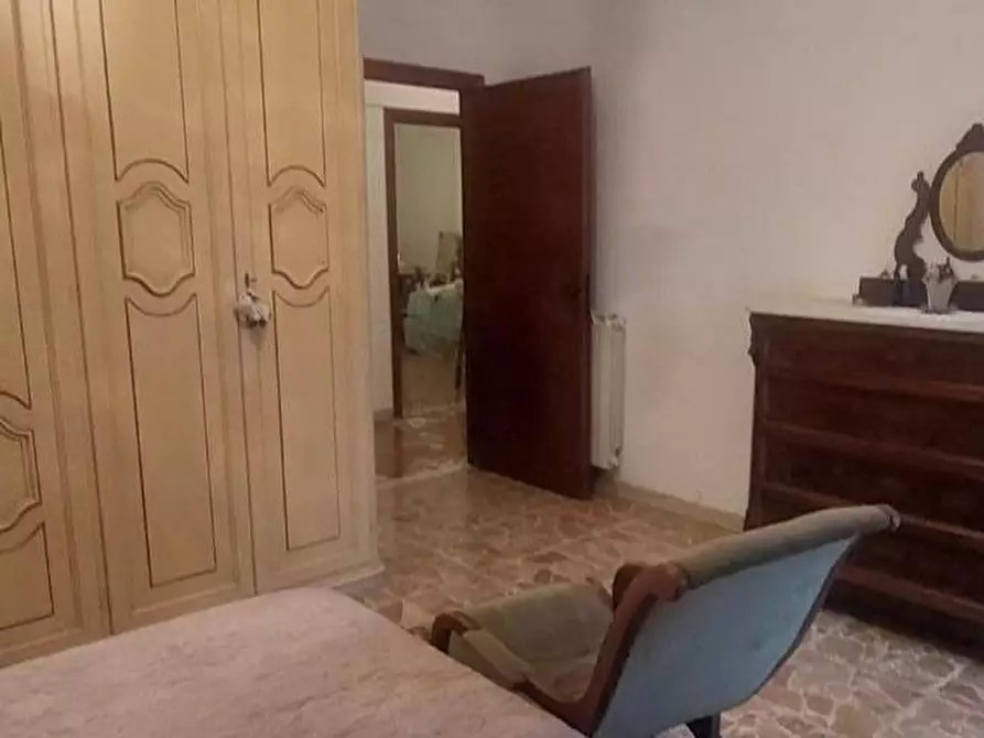 Immagine 12 di Appartamento in vendita  a Carrara