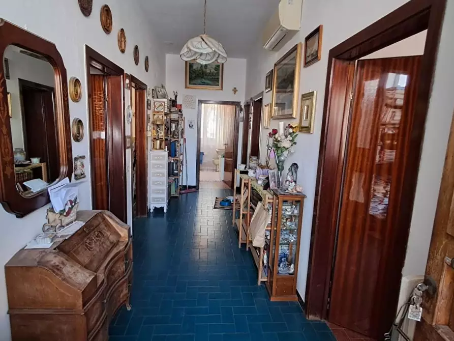 Immagine 7 di Villa in vendita  a Cecina