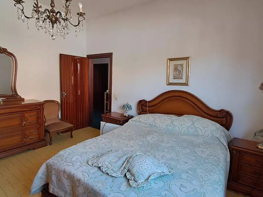 Immagine 16 di Villa in vendita  a Cecina