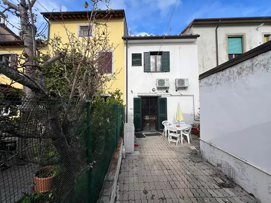 Immagine 28 di Terratetto in vendita  a Cascina