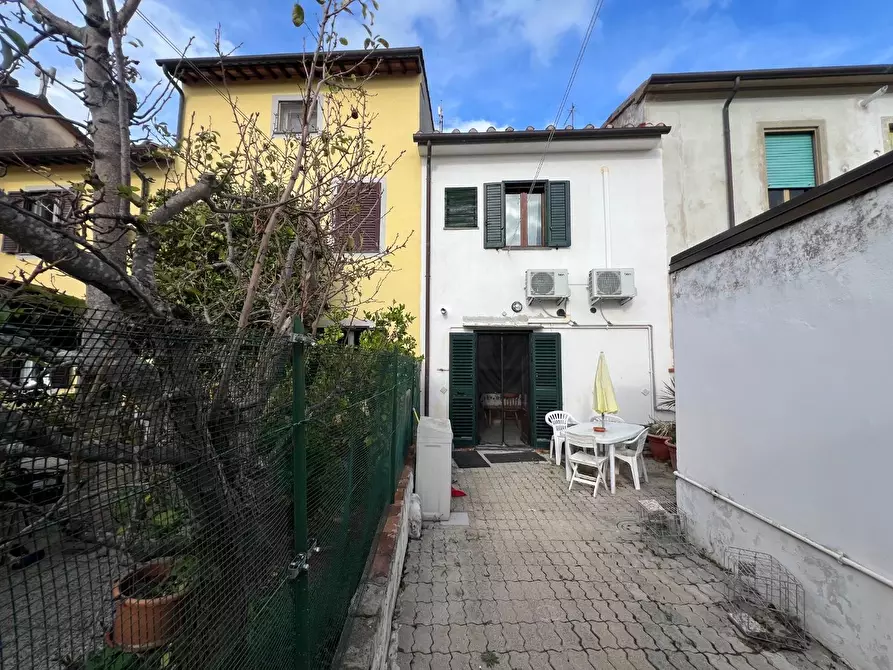 Immagine 27 di Terratetto in vendita  a Cascina