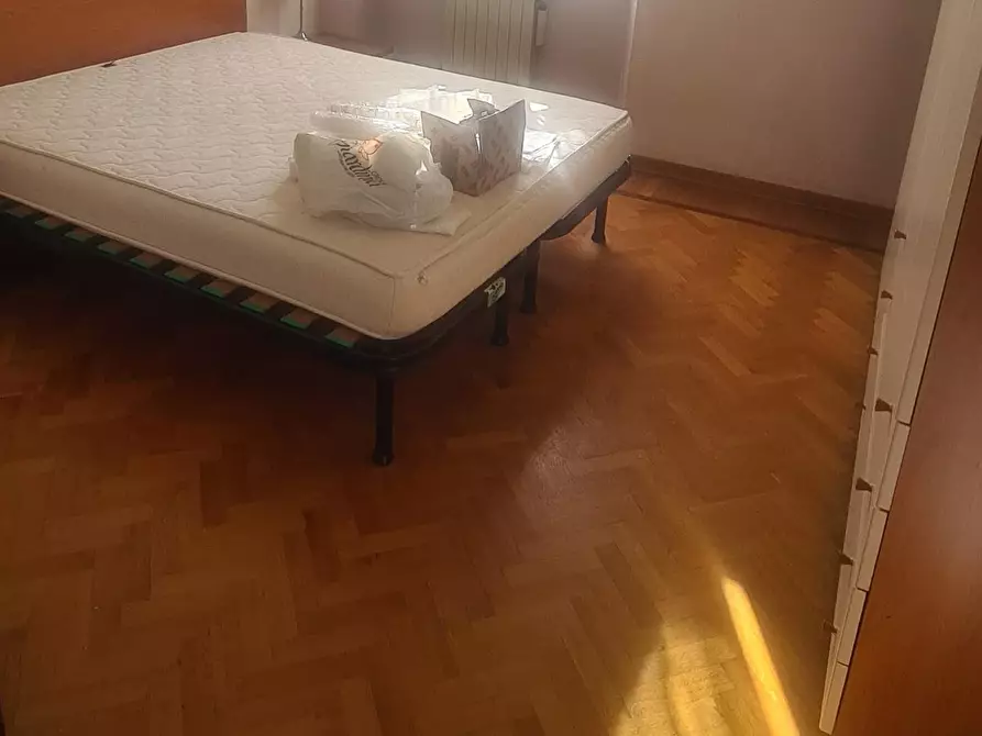 Immagine 6 di Appartamento in vendita  a Livorno