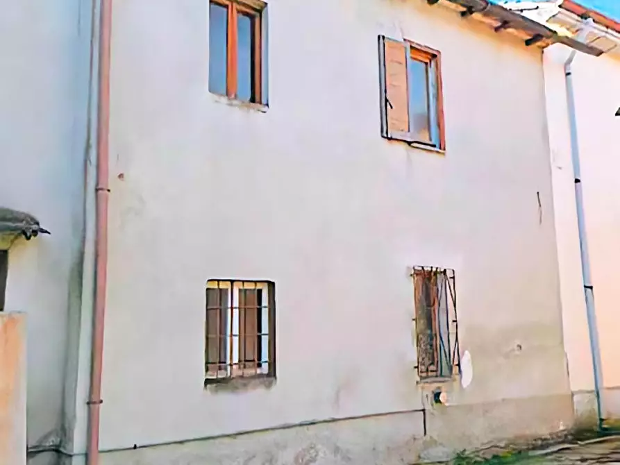 Immagine 8 di Appartamento in vendita  a Rea