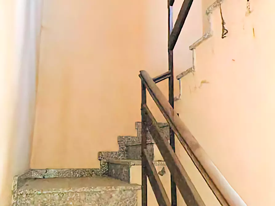 Immagine 13 di Appartamento in vendita  a Rea