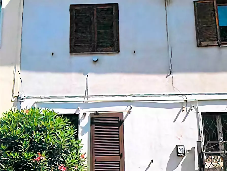 Immagine 9 di Appartamento in vendita  a Rea