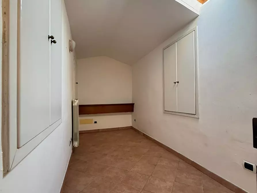 Immagine 22 di Appartamento in vendita  a Firenze