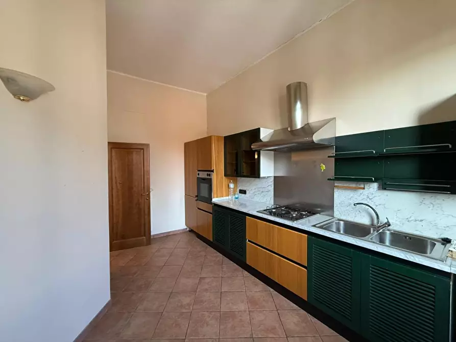 Immagine 5 di Appartamento in vendita  a Firenze