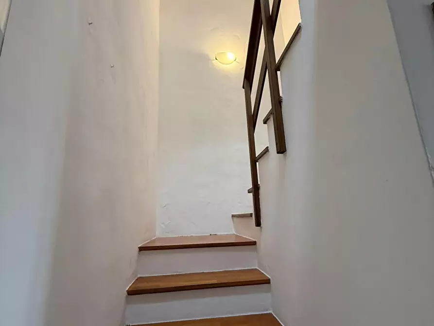 Immagine 19 di Appartamento in vendita  a Firenze