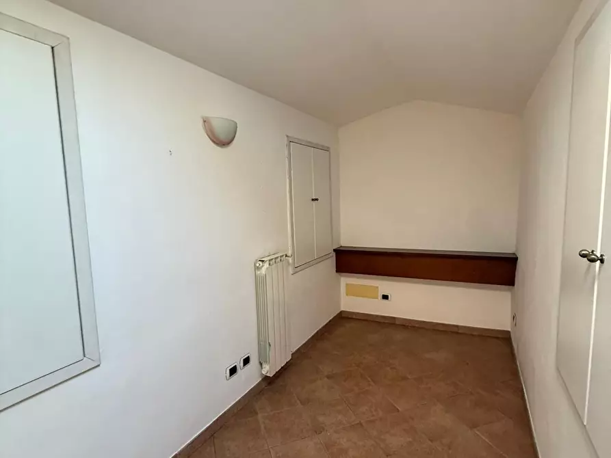 Immagine 24 di Appartamento in vendita  a Firenze