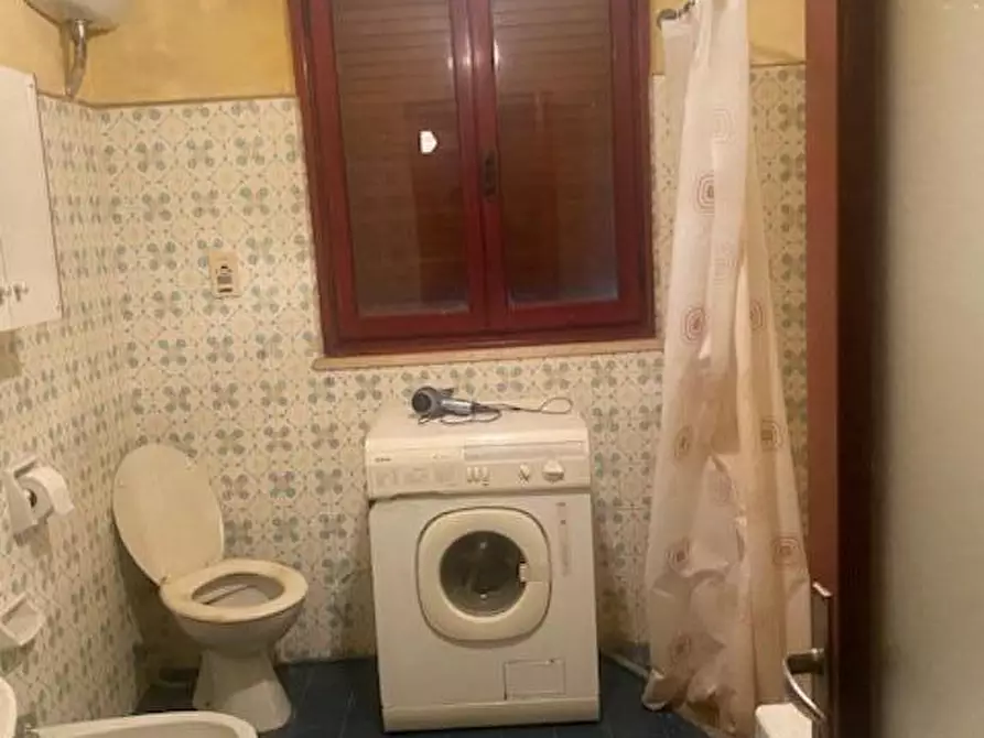 Immagine 18 di Rustico / casale in vendita  a Capannori