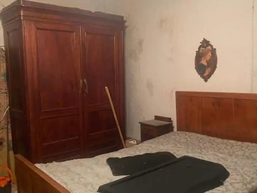 Immagine 16 di Rustico / casale in vendita  a Capannori