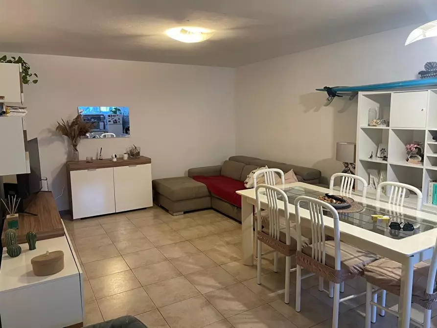 Immagine 2 di Appartamento in vendita  a Carrara