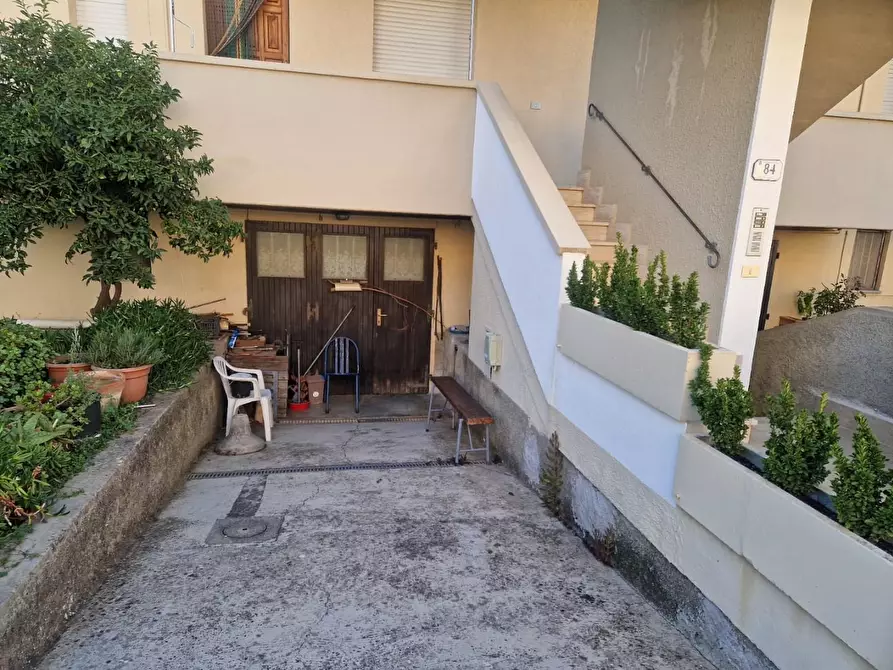 Immagine 5 di Appartamento in vendita  a Rosignano Marittimo