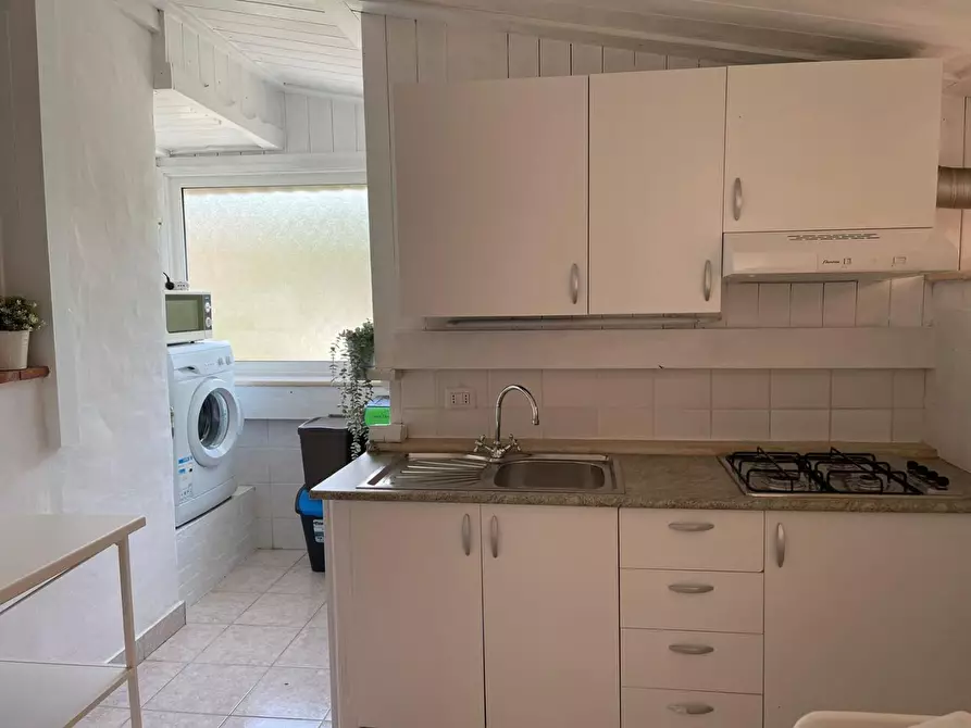 Immagine 8 di Appartamento in affitto  a Sarzana