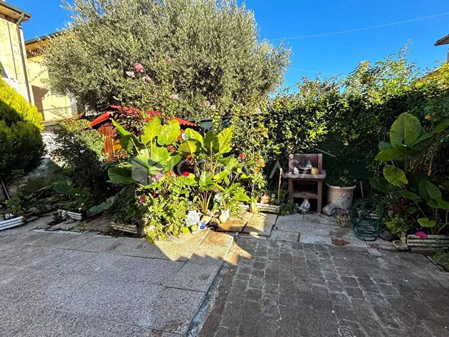 Immagine 2 di Appartamento in vendita  a Ponsacco