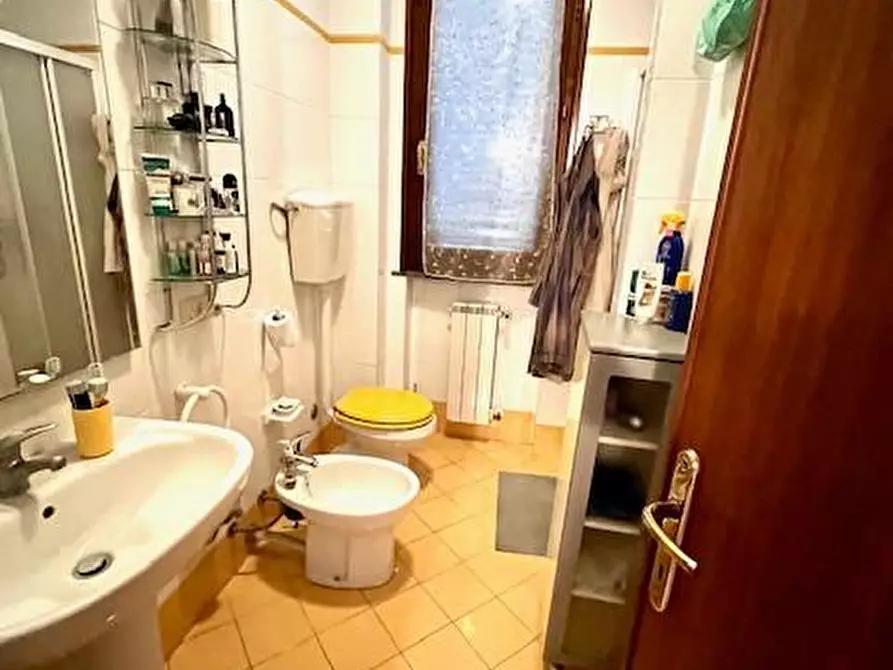 Immagine 19 di Appartamento in vendita  a Cascina