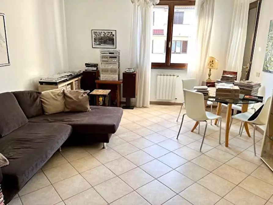 Immagine 39 di Appartamento in vendita  a Cascina