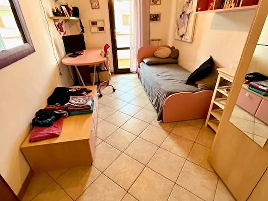 Immagine 33 di Appartamento in vendita  a Cascina