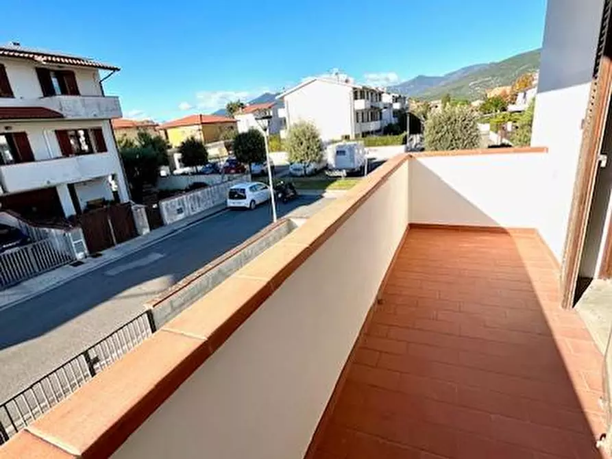 Immagine 31 di Appartamento in vendita  a Cascina