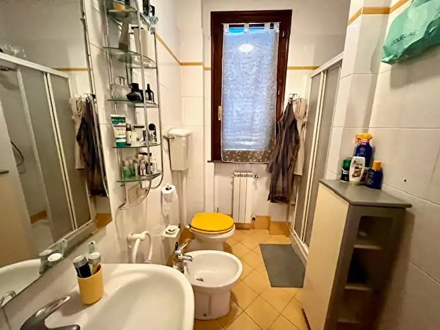 Immagine 21 di Appartamento in vendita  a Cascina